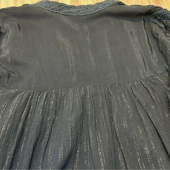 Free People XS Black Crochet Bell Sleeves Rose Gold Metallic Boho Top Buttons - Picture 7 of 15